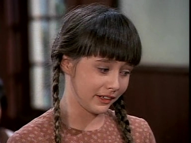 Charmed-Online-dot-NLCharmed-Online-dot-NL-LittleHouseonthePrairie9x12-3165.jpg