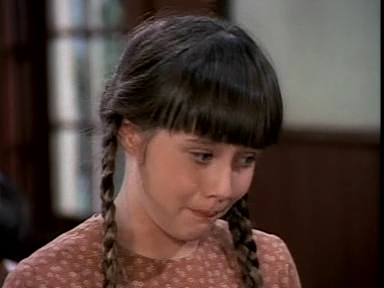 Charmed-Online-dot-NLCharmed-Online-dot-NL-LittleHouseonthePrairie9x12-3169.jpg