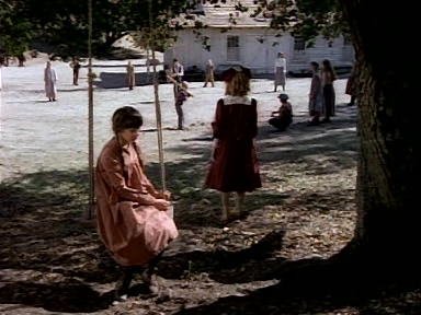 Charmed-Online-dot-NLCharmed-Online-dot-NL-LittleHouseonthePrairie9x12-3263.jpg