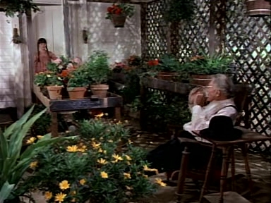 Charmed-Online-dot-NLCharmed-Online-dot-NL-LittleHouseonthePrairie9x12-3297.jpg