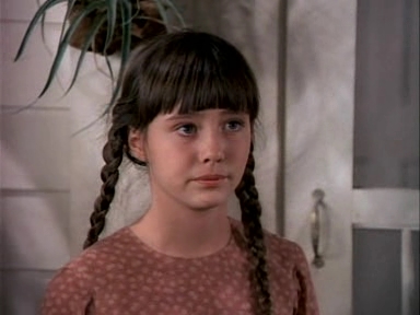 Charmed-Online-dot-NLCharmed-Online-dot-NL-LittleHouseonthePrairie9x12-3504.jpg