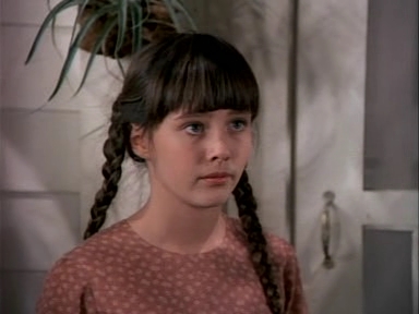 Charmed-Online-dot-NLCharmed-Online-dot-NL-LittleHouseonthePrairie9x12-3522.jpg