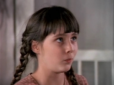 Charmed-Online-dot-NLCharmed-Online-dot-NL-LittleHouseonthePrairie9x12-3542.jpg