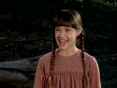 Charmed-Online-dot-NLCharmed-Online-dot-NL-LittleHouseonthePrairie9x12-3602.jpg