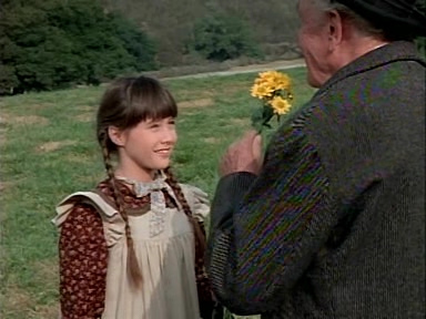 Charmed-Online-dot-NLCharmed-Online-dot-NL-LittleHouseonthePrairie9x12-3657.jpg