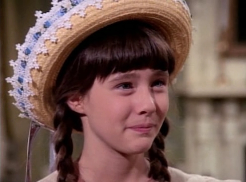 Charmed-Online-dot-NL-LittleHouseonthePrairie9x15-0008.jpg