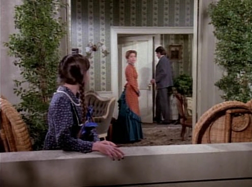 Charmed-Online-dot-NL-LittleHouseonthePrairie9x15-0789.jpg