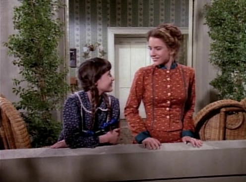 Charmed-Online-dot-NL-LittleHouseonthePrairie9x15-0796.jpg