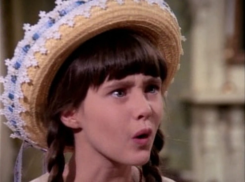 Charmed-Online-dot-NL-LittleHouseonthePrairie9x15-1028.jpg