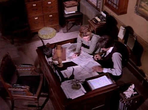 Charmed-Online-dot-NL-LittleHouseonthePrairie9x15-1500.jpg