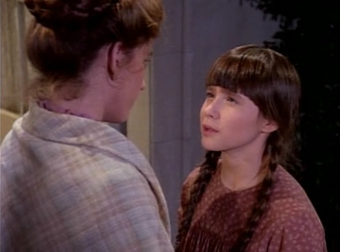 Charmed-Online-dot-NL-LittleHouseonthePrairie9x15-1548.jpg