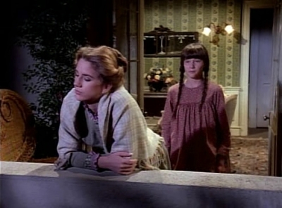 Charmed-Online-dot-NL-LittleHouseonthePrairie9x15-1532.jpg