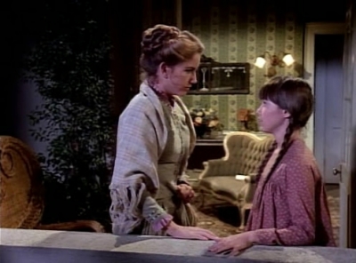 Charmed-Online-dot-NL-LittleHouseonthePrairie9x15-1535.jpg