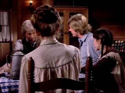 Charmed-Online-dot-NL-LittleHouseonthePrairie9x16-1363.jpg