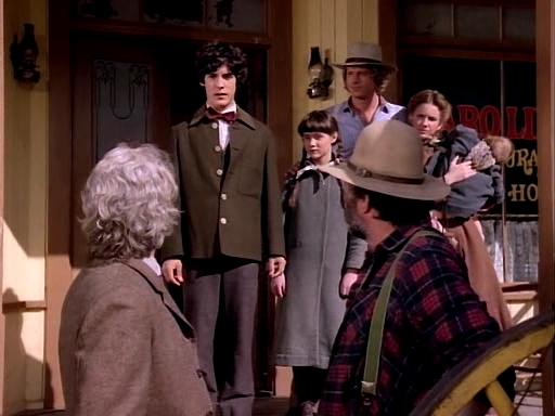 Charmed-Online-dot-NL-LittleHouseonthePrairie9x17-2355.jpg