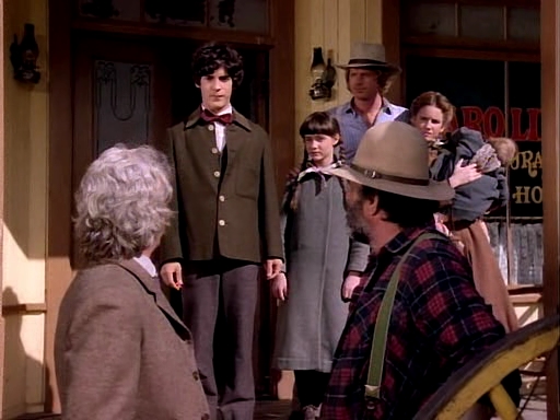 Charmed-Online-dot-NL-LittleHouseonthePrairie9x17-2356.jpg