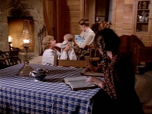 Charmed-Online-dot-NL-LittleHouseonthePrairie9x18-0305.jpg