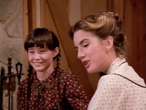 Charmed-Online-dot-NL-LittleHouseonthePrairie9x18-0353.jpg