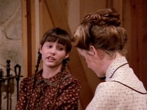 Charmed-Online-dot-NL-LittleHouseonthePrairie9x18-0359.jpg