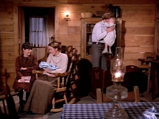 Charmed-Online-dot-NL-LittleHouseonthePrairie9x18-0427.jpg