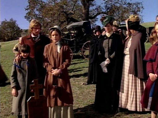 Charmed-Online-dot-NL-LittleHouseonthePrairie9x18-0639.jpg