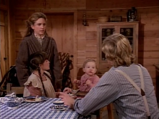 Charmed-Online-dot-NL-LittleHouseonthePrairie9x18-2142.jpg