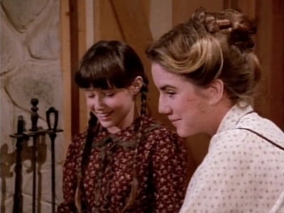 Charmed-Online-dot-NL-LittleHouseonthePrairie9x18-0335.jpg