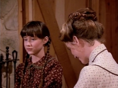 Charmed-Online-dot-NL-LittleHouseonthePrairie9x18-0371.jpg