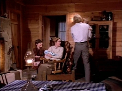 Charmed-Online-dot-NL-LittleHouseonthePrairie9x18-0421.jpg