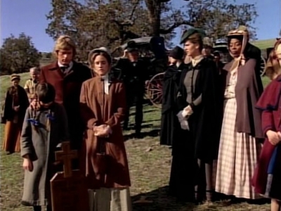 Charmed-Online-dot-NL-LittleHouseonthePrairie9x18-0644.jpg