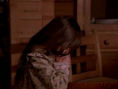 Charmed-Online-dot-NL-LittleHouseonthePrairie9x18-2011.jpg