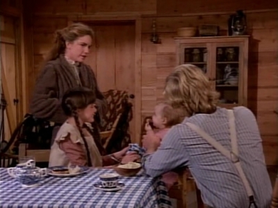 Charmed-Online-dot-NL-LittleHouseonthePrairie9x18-2114.jpg