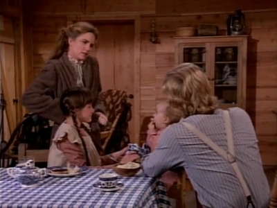 Charmed-Online-dot-NL-LittleHouseonthePrairie9x18-2115.jpg