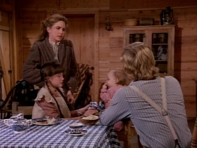 Charmed-Online-dot-NL-LittleHouseonthePrairie9x18-2118.jpg