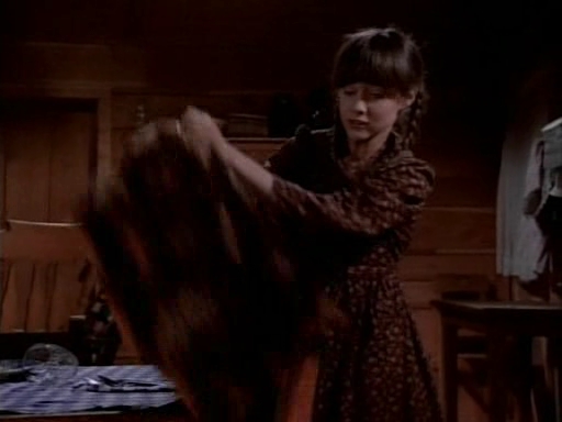 Charmed-Online-dot-NL-LittleHouseonthePrairie9x20-2076.jpg