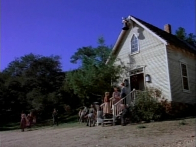 Charmed-Online-dot-NL-LittleHouseonthePrairie9x20-2123.jpg