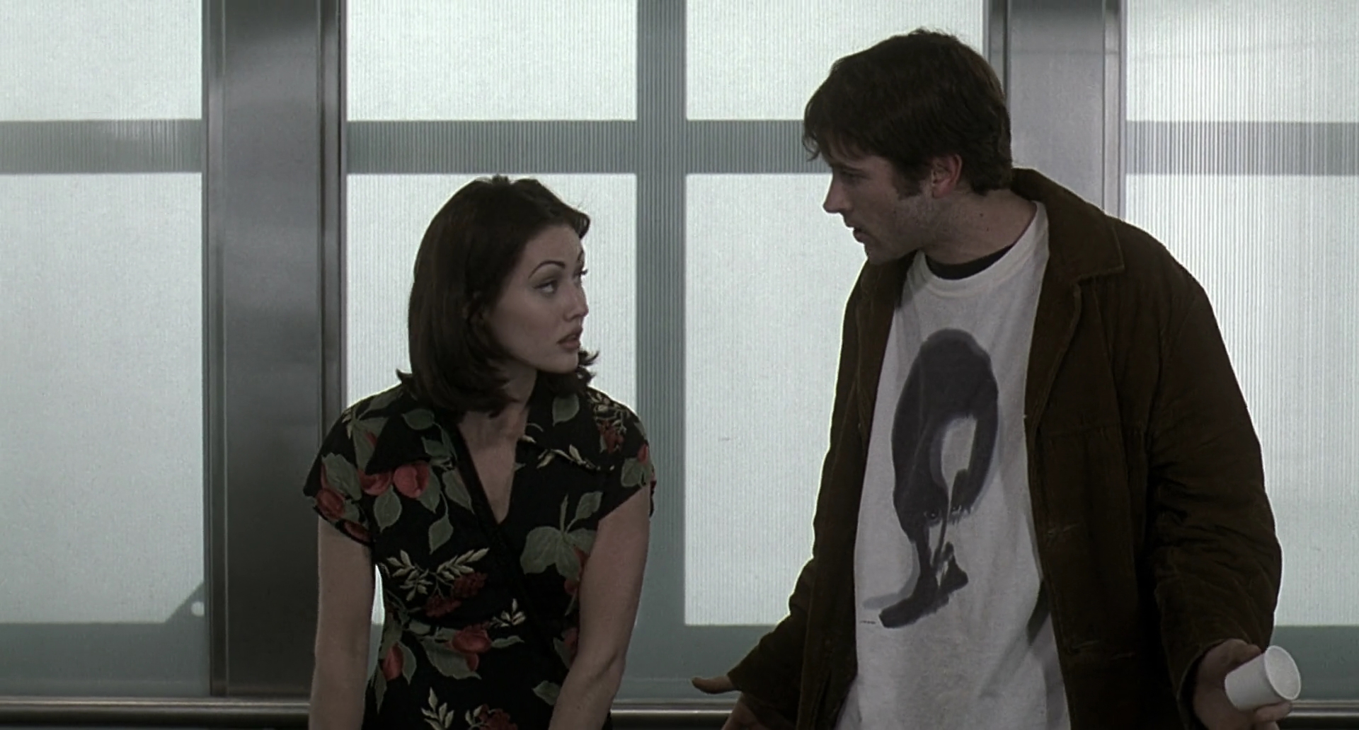 Charmed-Online-dot-net_Mallrats3116.jpg