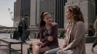 Charmed-Online-dot-nl_ShadesOfBlue2x01-1795.jpg