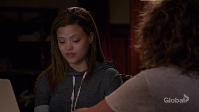 Charmed-Online-dot-nl_ShadesOfBlue3x02-0535.jpg