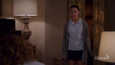 Charmed-Online-dot-nl_ShadesOfBlue3x05-2026.jpg