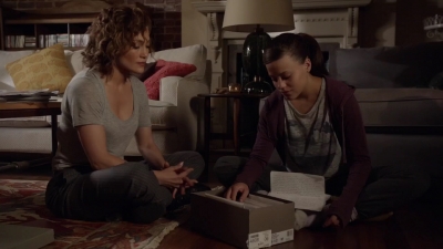 Charmed-Online-dot-nl_ShadesOfBlue1x06-1788.jpg