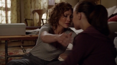 Charmed-Online-dot-nl_ShadesOfBlue1x06-1911.jpg