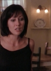 Charmed-Online_dot_net-1x02IveGotYouUnderMySkin0322.jpg