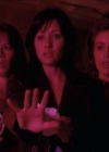 Charmed-Online_dot_net-1x02IveGotYouUnderMySkin2240.jpg