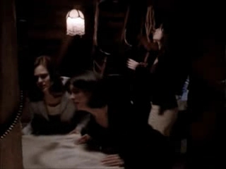 Charmed-Online-dot-net_Charmed-1x00UnairedPilot-1679.jpg