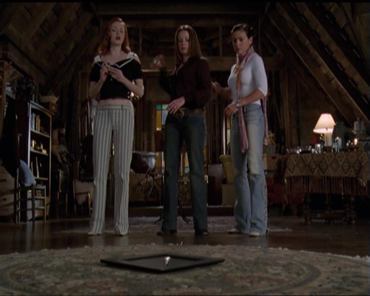 Charmed-Online-dot-509SamIAm2061.jpg