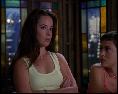 Charmed-Online_dot_net-603ForgetMe---Not2130.jpg