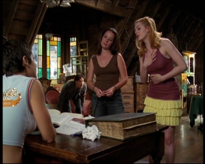 Charmed-Online-dot-net_605LovesAWitch2144.jpg