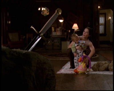 Charmed-Online-dot-net_608SwordAndTheCity2274.jpg