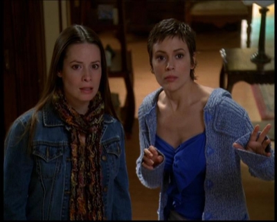 Charmed-Online-dot-614TheLegendOftheSleepyHalliwell0198.jpg